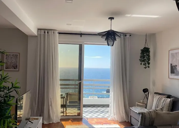 Island Time With Sea View